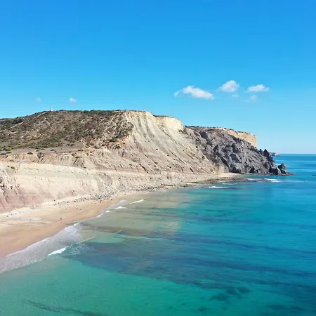 The Oceanfront Vr114 *