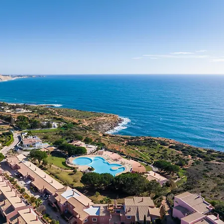 فيلة The Oceanfront Vr114 *