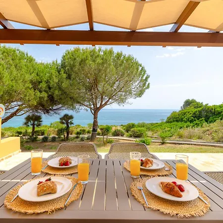 The Oceanfront Vr114