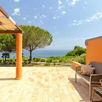 The Oceanfront Vr114 Luz