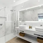 The Oceanfront Vr114